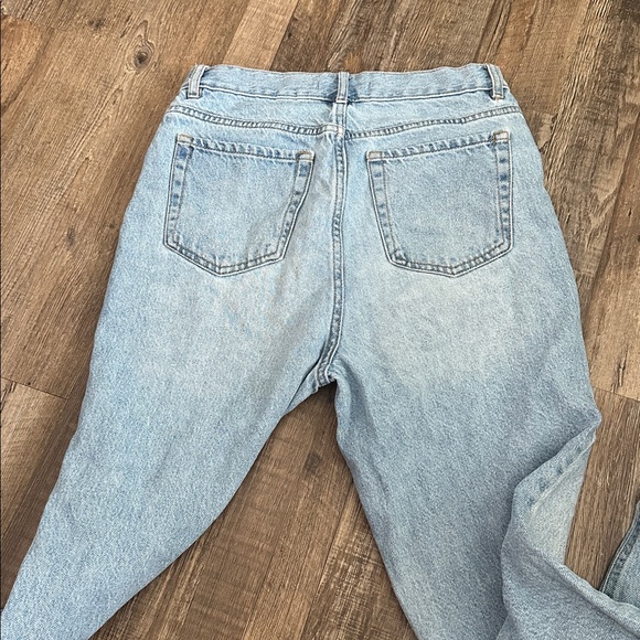 Jeans - Picture 2 of 2